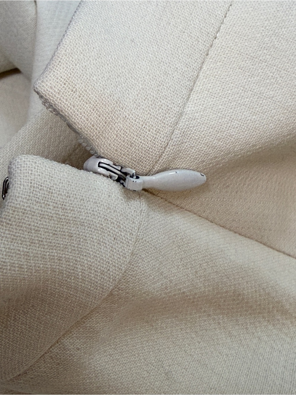 EMILIO PUCCI | Ivory Virgin Wool Draped Ruffle Mini Skirt | IT 40 / US 6 - Picture 12 of 16